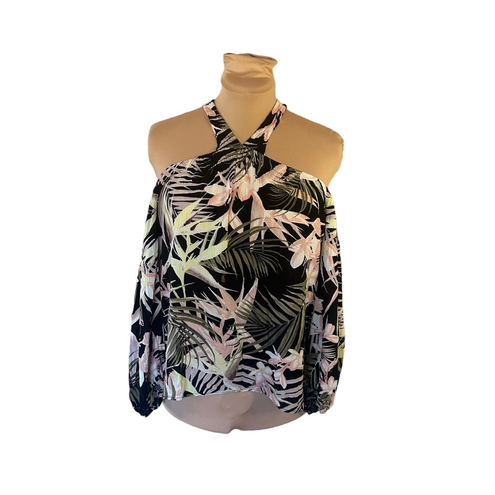 Cece  Off the shoulder Tropical print. Size Large.   313